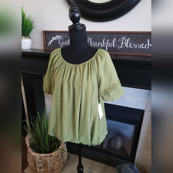 SirenLily Ladies Maternity Top - Picture 2 of 8